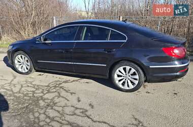 Купе Volkswagen CC / Passat CC 2009 в 