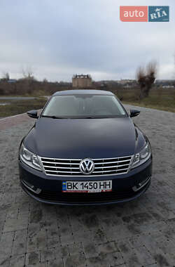 Купе Volkswagen CC / Passat CC 2012 в Здолбуніві