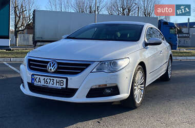 Купе Volkswagen CC / Passat CC 2009 в Києві