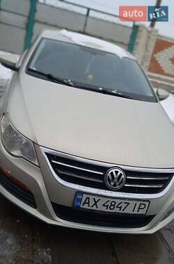 Купе Volkswagen CC / Passat CC 2010 в Пересечном