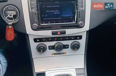 Купе Volkswagen CC / Passat CC 2015 в 