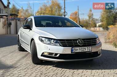 Купе Volkswagen CC / Passat CC 2015 в Одесі