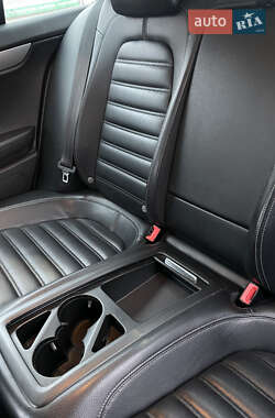 Купе Volkswagen CC / Passat CC 2010 в 