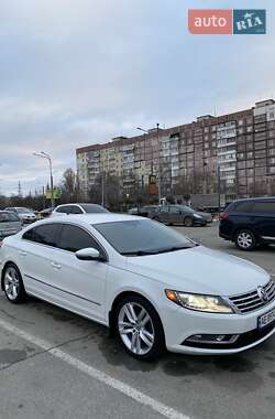 Купе Volkswagen CC / Passat CC 2015 в Дніпрі