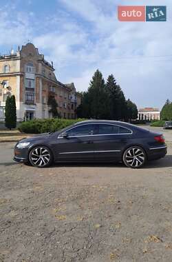 Купе Volkswagen CC / Passat CC 2011 в 