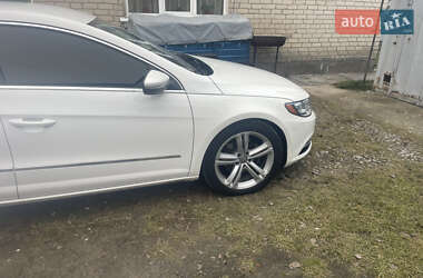 Купе Volkswagen CC / Passat CC 2013 в 