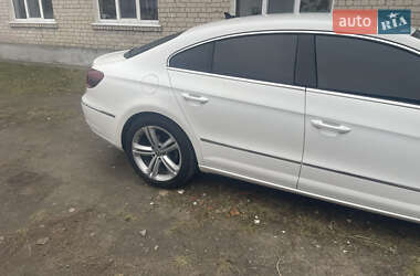 Купе Volkswagen CC / Passat CC 2013 в 