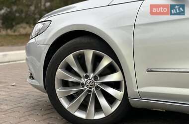 Купе Volkswagen CC / Passat CC 2013 в Києві