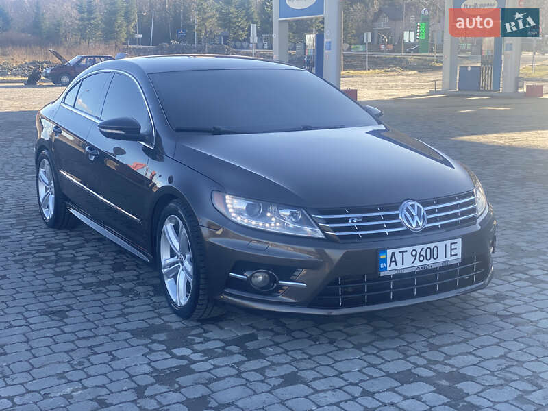 Купе Volkswagen CC / Passat CC 2013 в Надворной