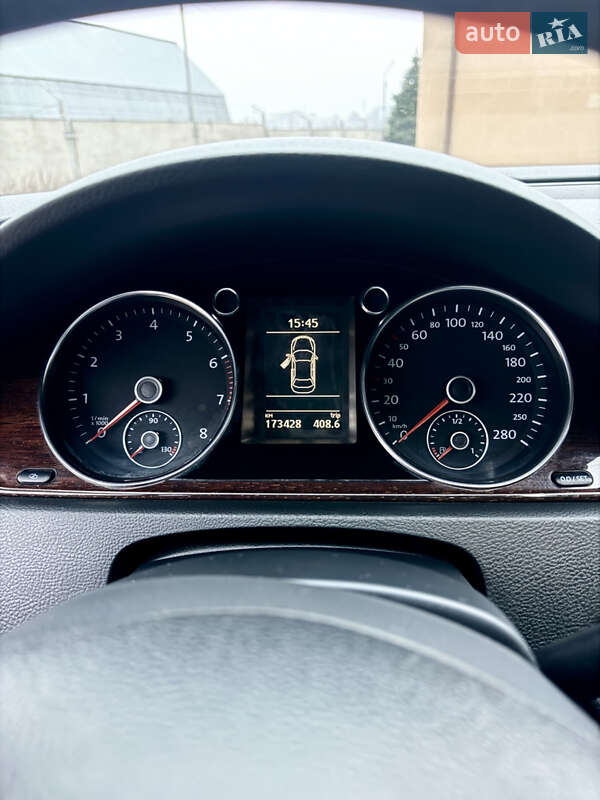 Купе Volkswagen CC / Passat CC 2011 в Дніпрі