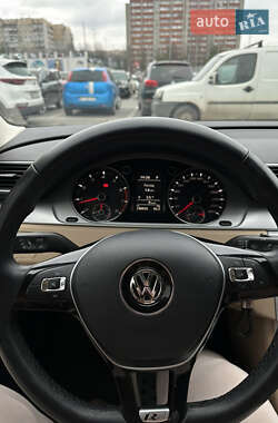 Купе Volkswagen CC / Passat CC 2012 в 