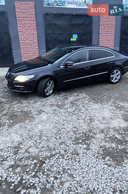 Купе Volkswagen CC / Passat CC 2010 в 