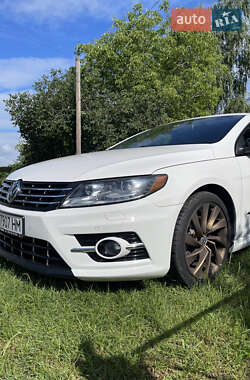 Купе Volkswagen CC / Passat CC 2012 в Львові