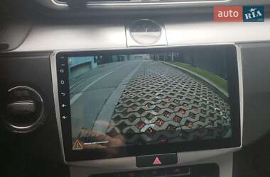 Купе Volkswagen CC / Passat CC 2011 в 