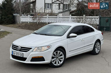 Купе Volkswagen CC / Passat CC 2011 в Киеве