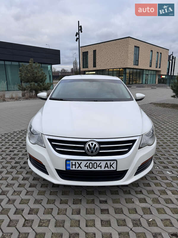 Купе Volkswagen CC / Passat CC 2011 в Хмельницком