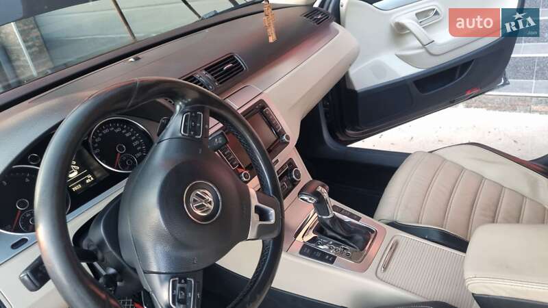 Купе Volkswagen CC / Passat CC 2008 в Тячеві