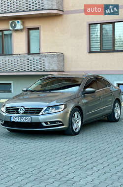 Купе Volkswagen CC / Passat CC 2013 в Ужгороді