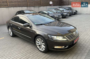 Купе Volkswagen CC / Passat CC 2013 в Киеве