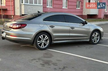 Купе Volkswagen CC / Passat CC 2010 в Виннице