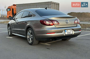 Купе Volkswagen CC / Passat CC 2010 в Виннице