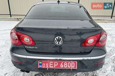 Купе Volkswagen CC / Passat CC 2010 в Луцьку