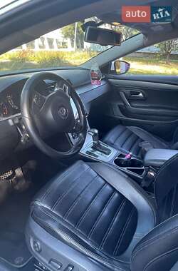 Купе Volkswagen CC / Passat CC 2010 в Новгород-Северском