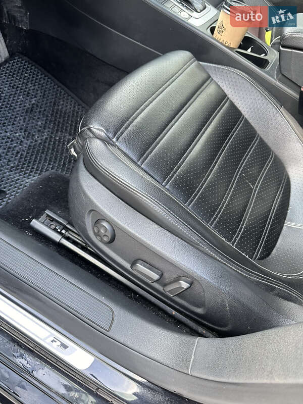 Купе Volkswagen CC / Passat CC 2016 в Днепре