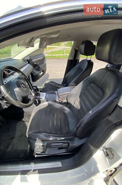 Купе Volkswagen CC / Passat CC 2013 в 