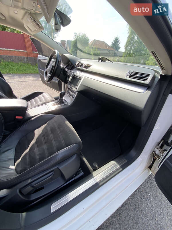 Купе Volkswagen CC / Passat CC 2013 в Мукачево