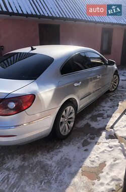 Купе Volkswagen CC / Passat CC 2011 в Березному