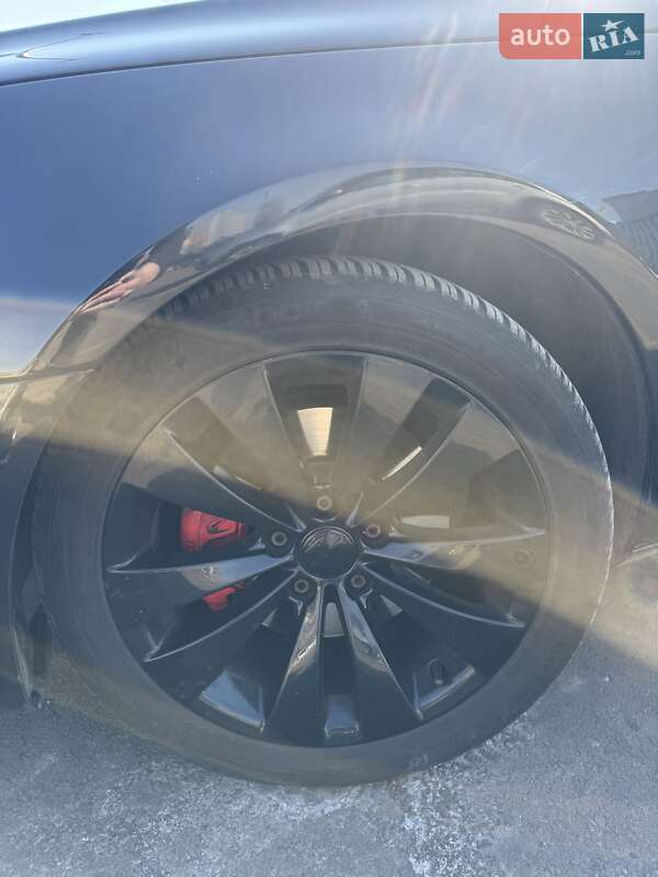 Купе Volkswagen CC / Passat CC 2010 в Киеве