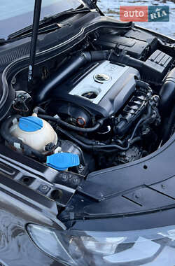 Купе Volkswagen CC / Passat CC 2012 в 
