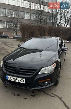 Купе Volkswagen CC / Passat CC 2011 в 