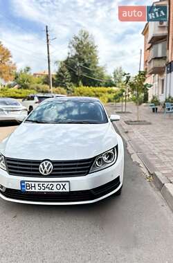 Купе Volkswagen CC / Passat CC 2013 в 
