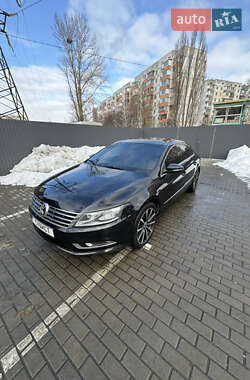 Купе Volkswagen CC / Passat CC 2012 в Киеве