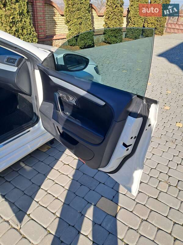 Купе Volkswagen CC / Passat CC 2013 в Шаргороде