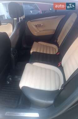 Купе Volkswagen CC / Passat CC 2013 в 