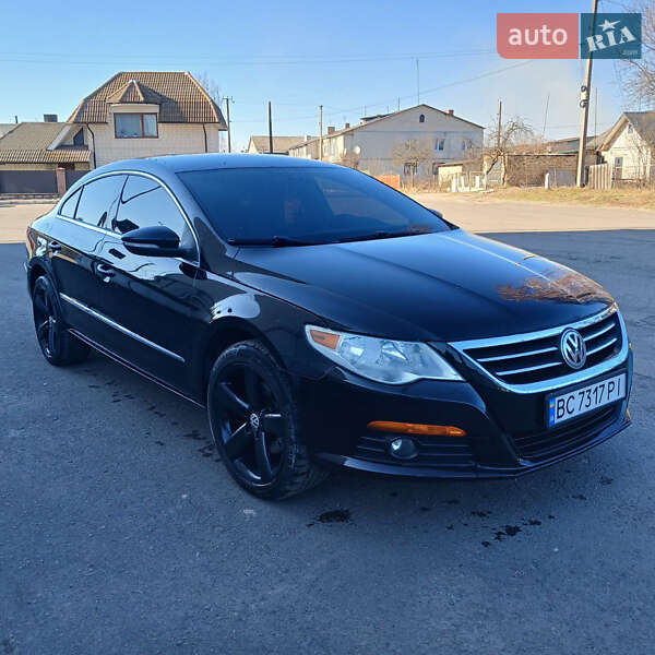 Купе Volkswagen CC / Passat CC 2010 в 