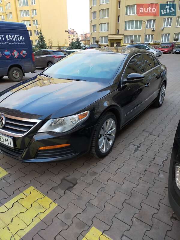 Купе Volkswagen CC / Passat CC 2011 в Вишневом