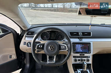 Купе Volkswagen CC / Passat CC 2012 в Киеве