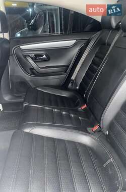 Купе Volkswagen CC / Passat CC 2013 в 