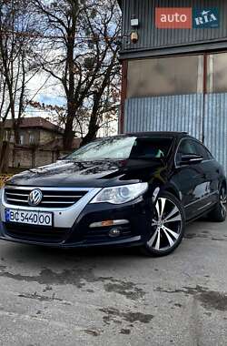 Купе Volkswagen CC / Passat CC 2009 в Львове