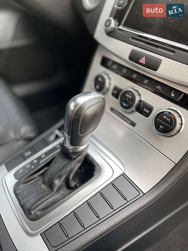 Купе Volkswagen CC / Passat CC 2012 в Коломые фото 10 Купе Volkswagen CC / Passat CC 2012 в Коломые
