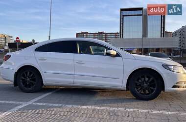 Купе Volkswagen CC / Passat CC 2013 в Львові