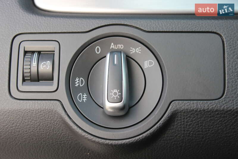Купе Volkswagen CC / Passat CC 2014 в Дніпрі