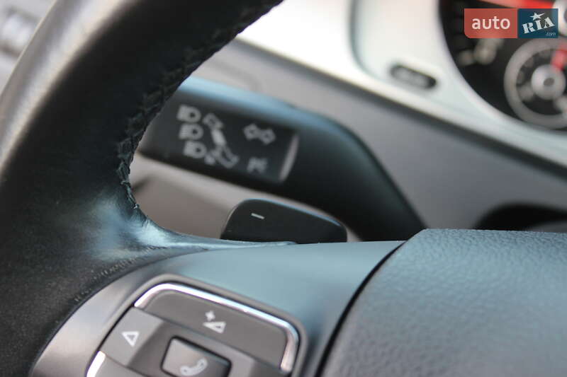 Купе Volkswagen CC / Passat CC 2014 в Дніпрі