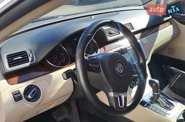 Купе Volkswagen CC / Passat CC 2011 в 