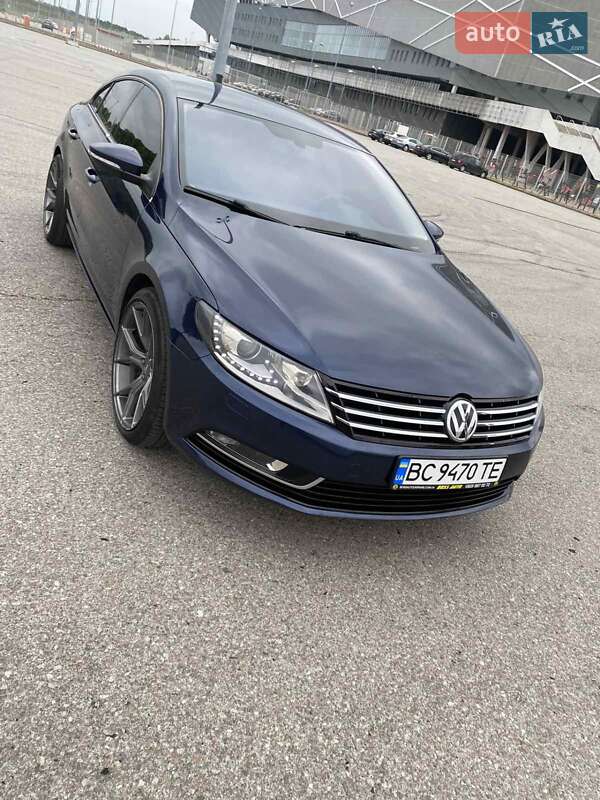 Купе Volkswagen CC / Passat CC 2014 в Львові