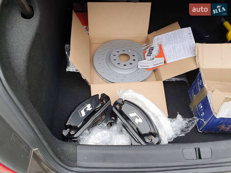 Купе Volkswagen CC / Passat CC 2015 в Днепре фото 10 Купе Volkswagen CC / Passat CC 2015 в Днепре